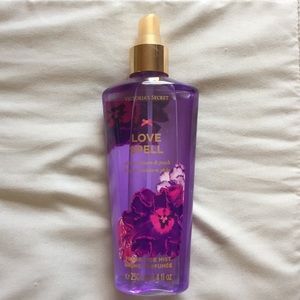 Victoria's Secret Love Spell Fragrance Mist